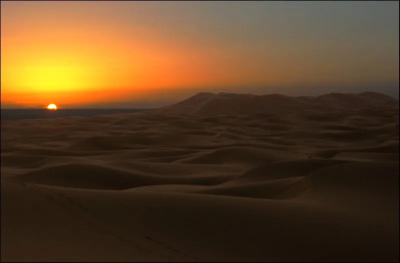 Noche en el desierto de Merzouga