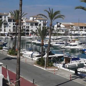 Alquiler vacaciones en  Estepona y Puerto de  la Duquesa