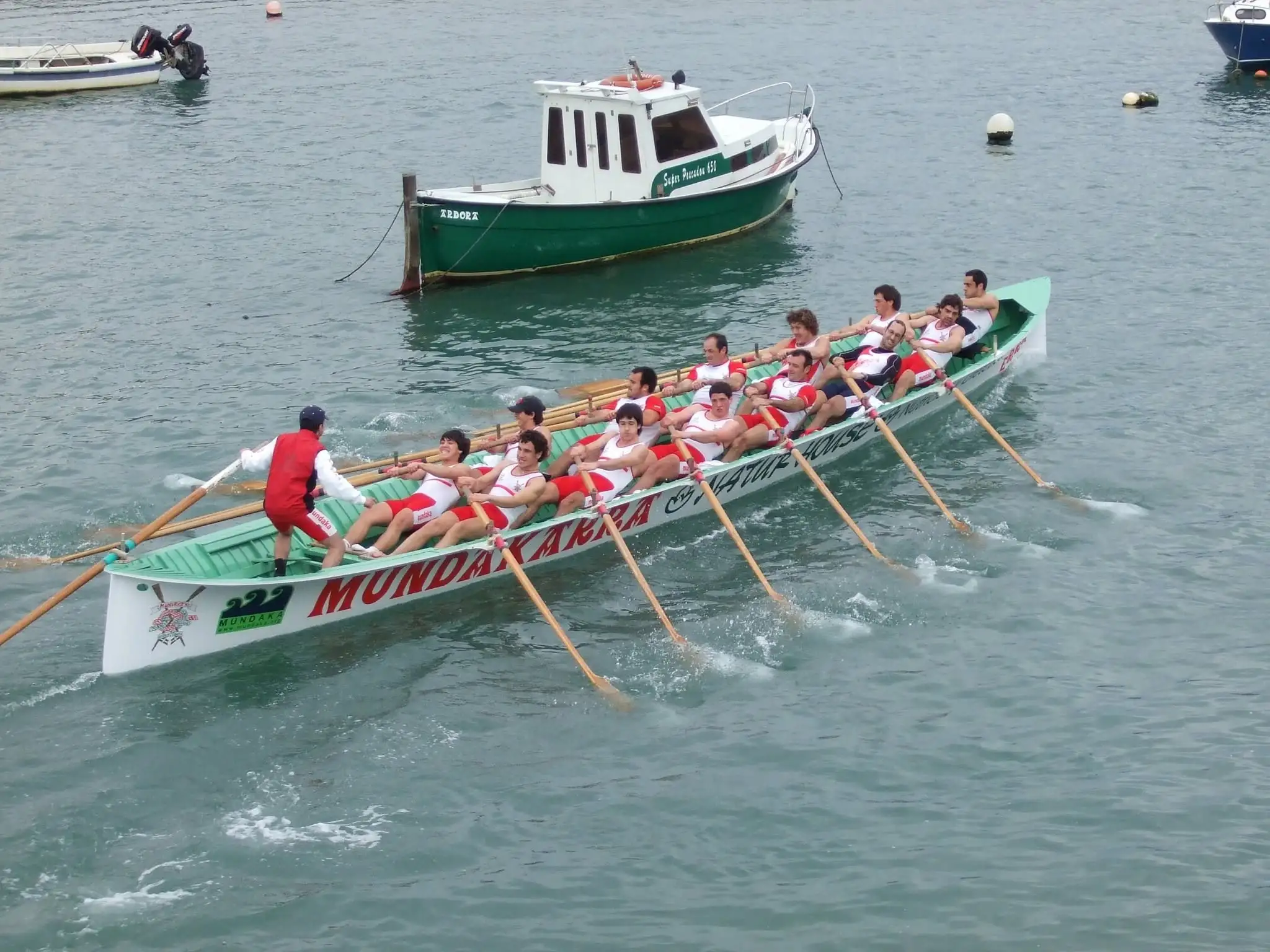Traineras en Mundaka