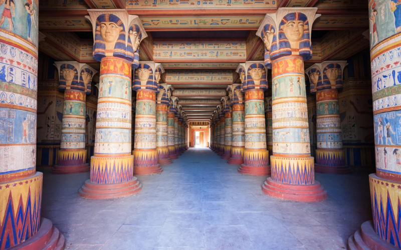 Columnas de un palacio en Marrakech