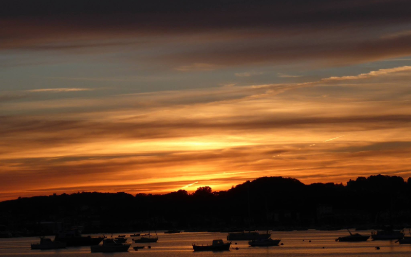 Hondarribia al anochecer