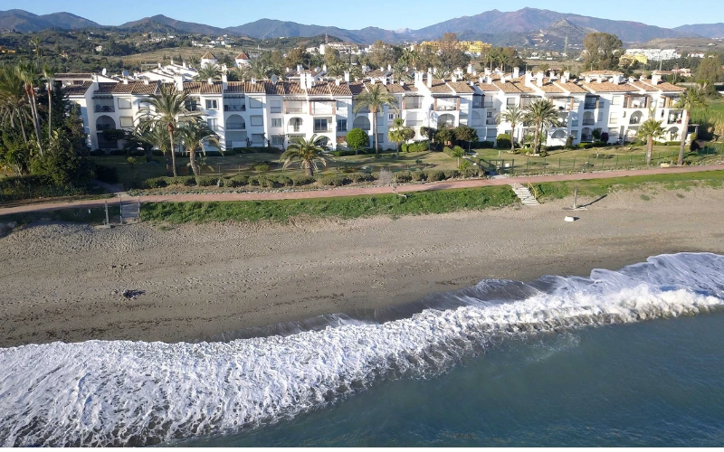 Hacienda Beach apartamentos alquiler primera linea