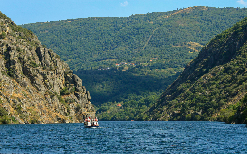 Navegación por la Ribeira Sacra