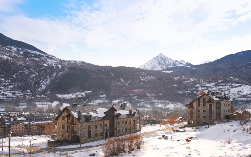 Vista diurna de Benasque