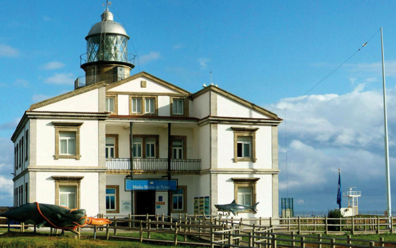Edificio con faro en Gozo