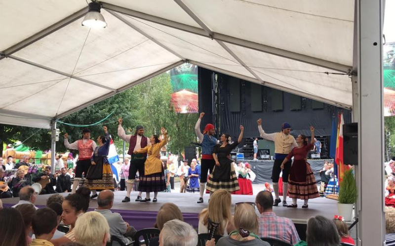 Bailes tradicionales con Grupo Aldaba en Madrid