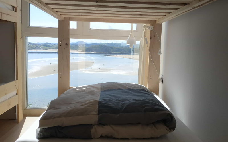 Habitación del surf camp adultos en Suances