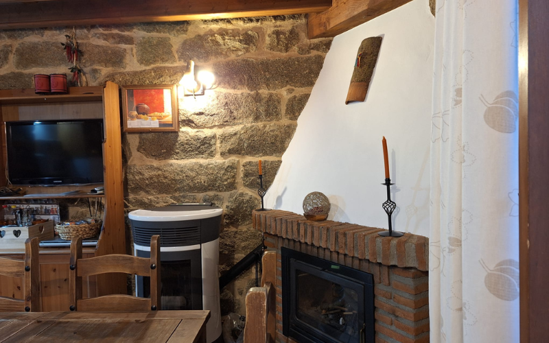 Chimenea del Mirador del Alberche en Avila