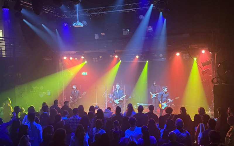 Concierto de Café Quijano en España