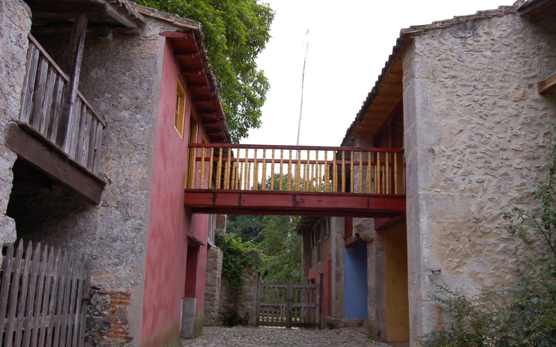 Parte del museo etnográfico del Oriente de Asturias